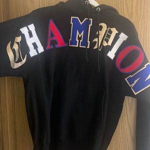 Champion logo hoodie